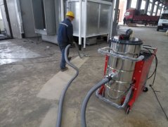 反吹型工业吸尘机用于机械车间地面大面积吸尘